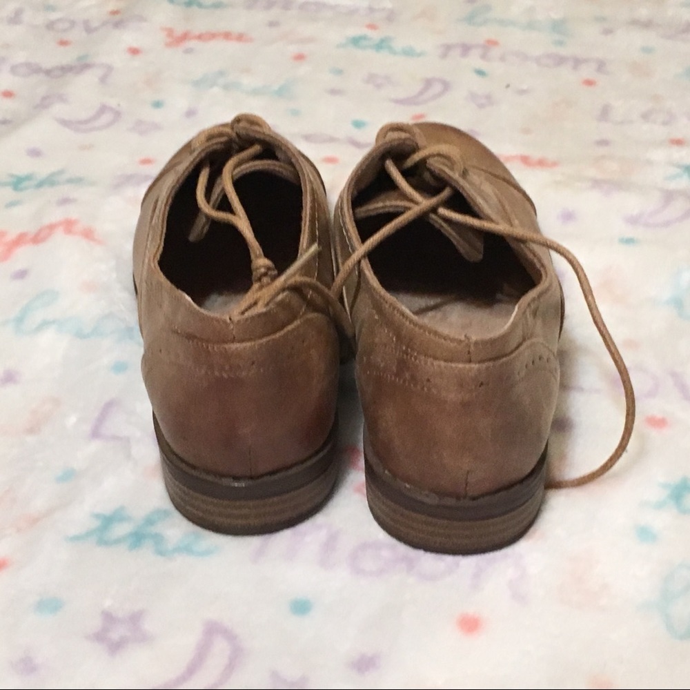 Shoes - Picture 3 of 5